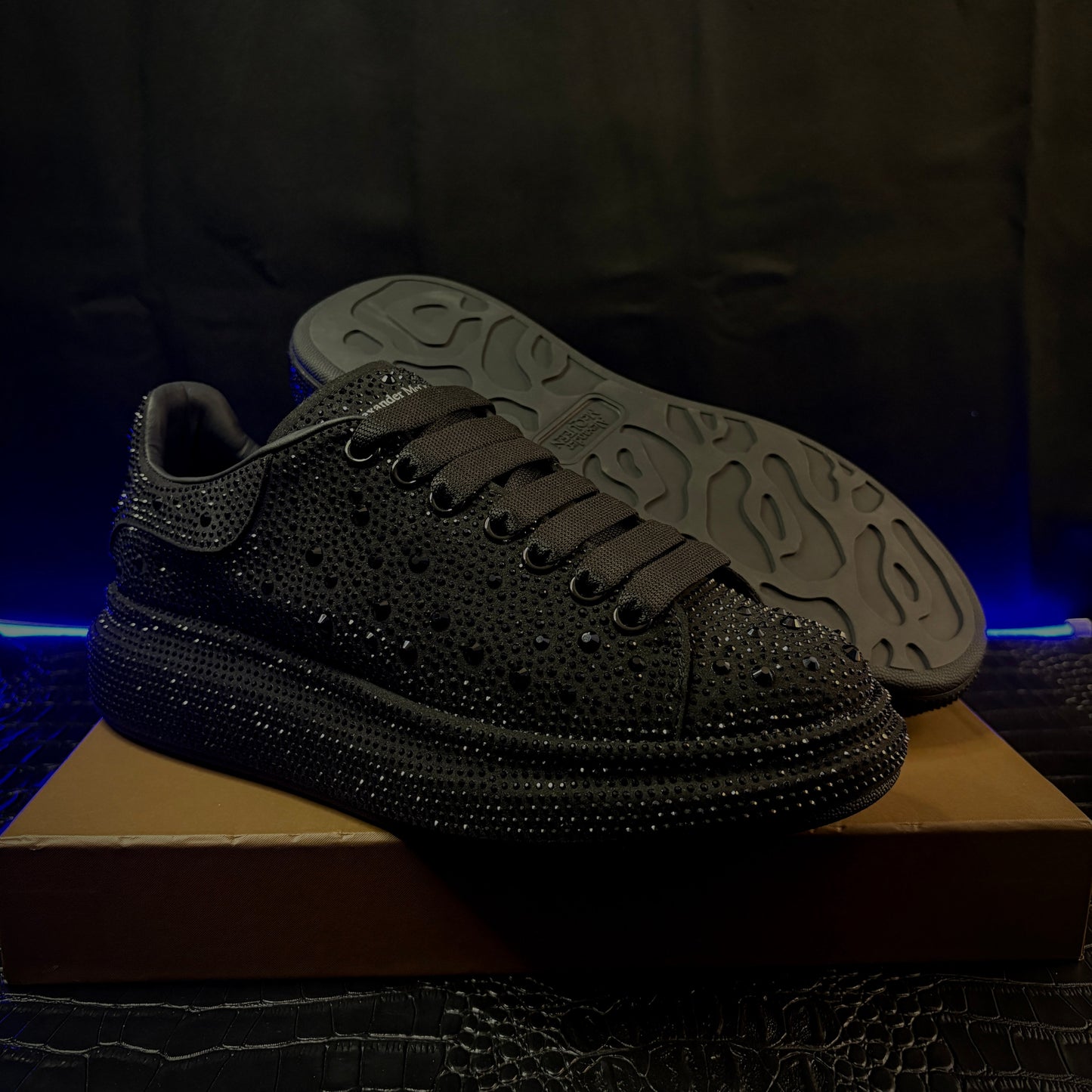 MQ Black Rhimestones